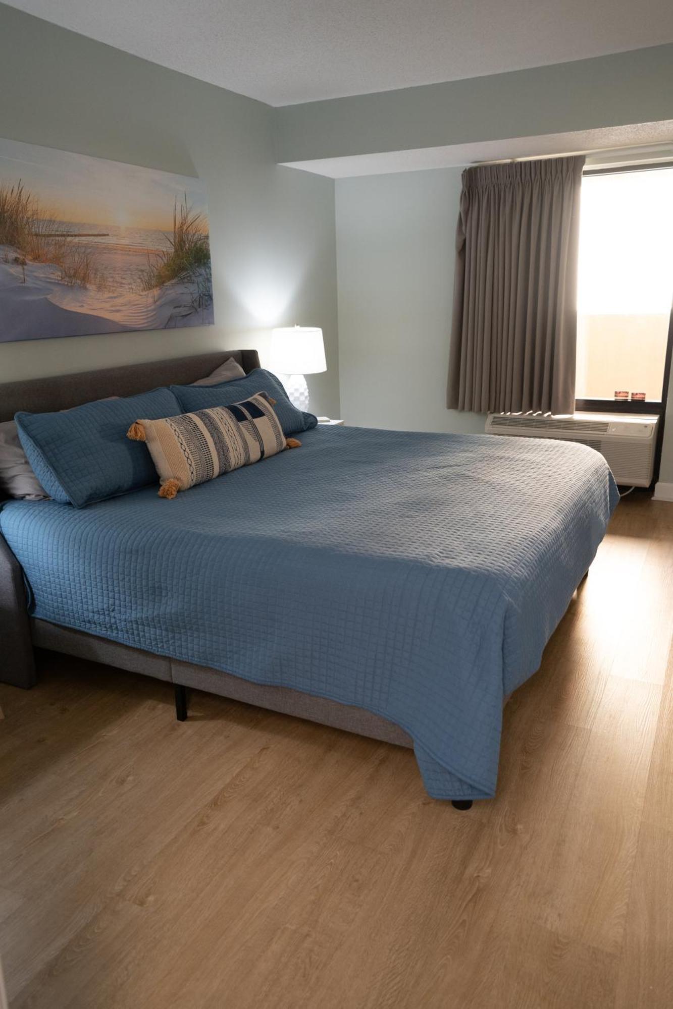 Oceanview Condo With Pool, Hot Tub, Balcony, Right On The Beach เมอร์เทิลบีช ภายนอก รูปภาพ